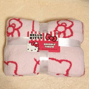 NWT ~ Hello Kitty Knit Snuggle Throw Blanket 50" (W) x 60" (L)